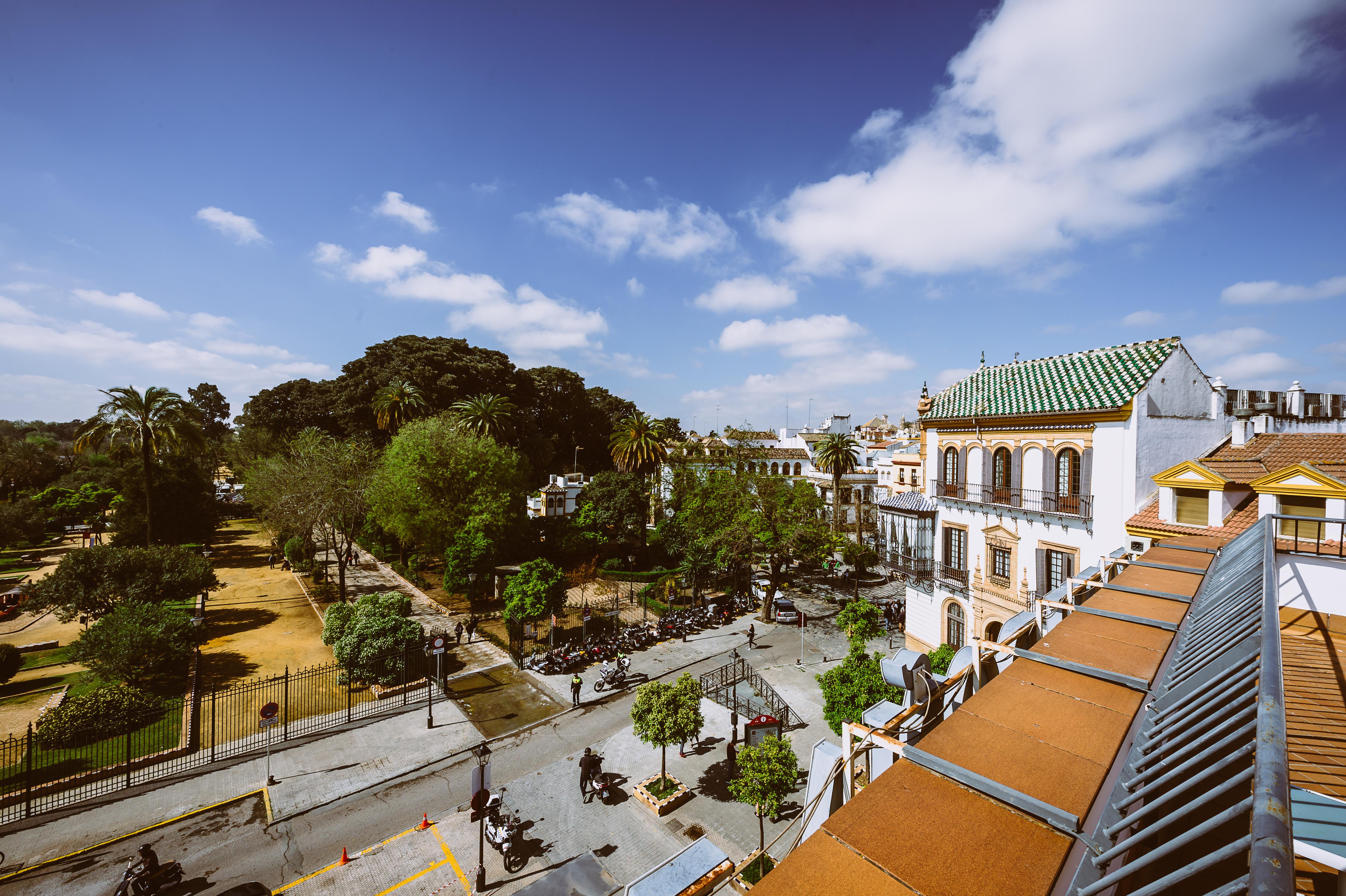 Basic Hotel Dona Manuela Sevilla Exterior foto