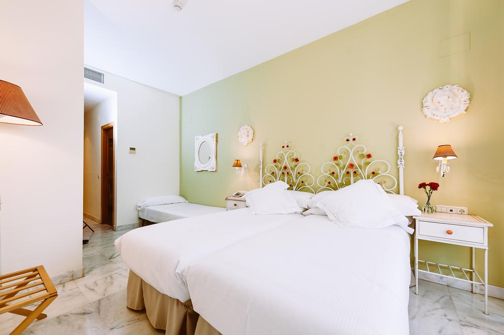 Basic Hotel Dona Manuela Sevilla Exterior foto