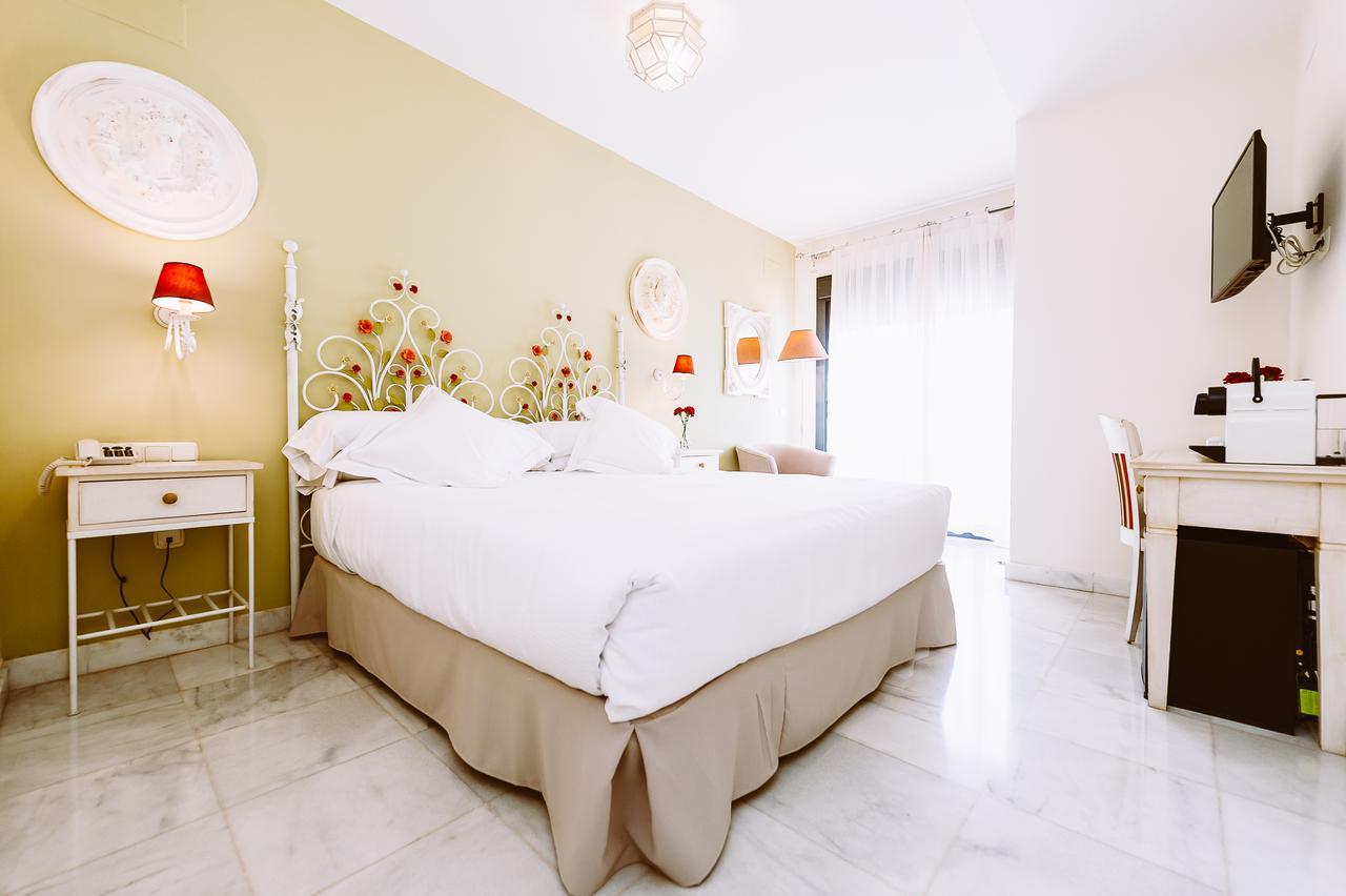 Basic Hotel Dona Manuela Sevilla Exterior foto